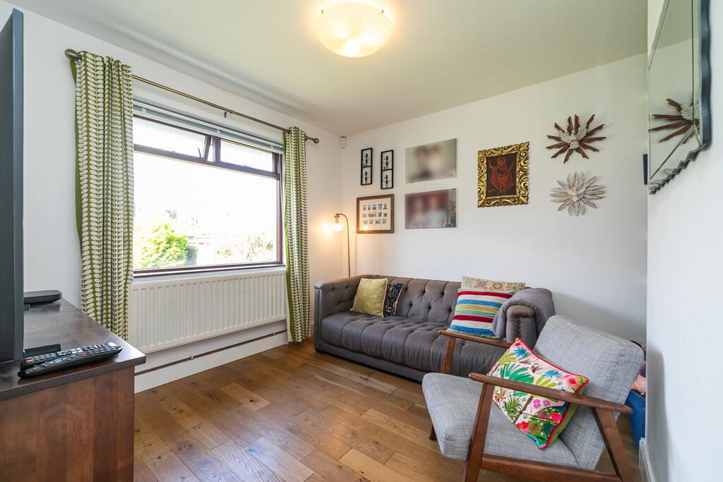 154 Finaghy Road South 4 of 27