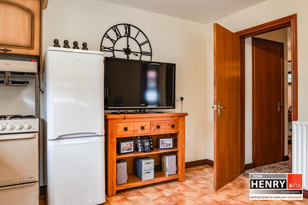 52 Coash Road 13 of 32