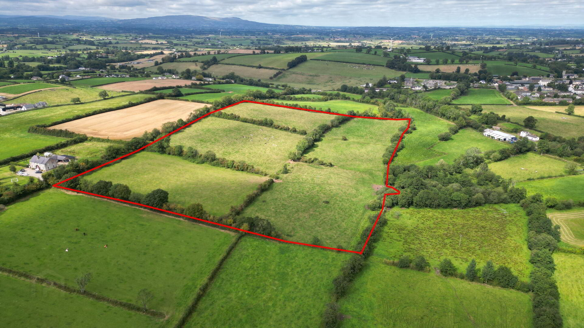 Roughan Road 2 of 13