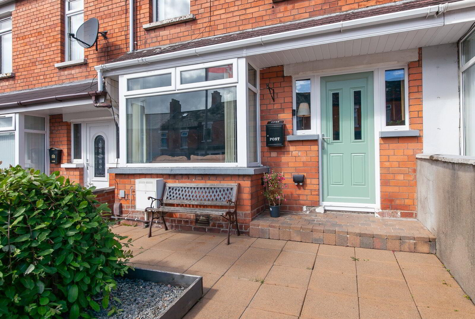 property description image