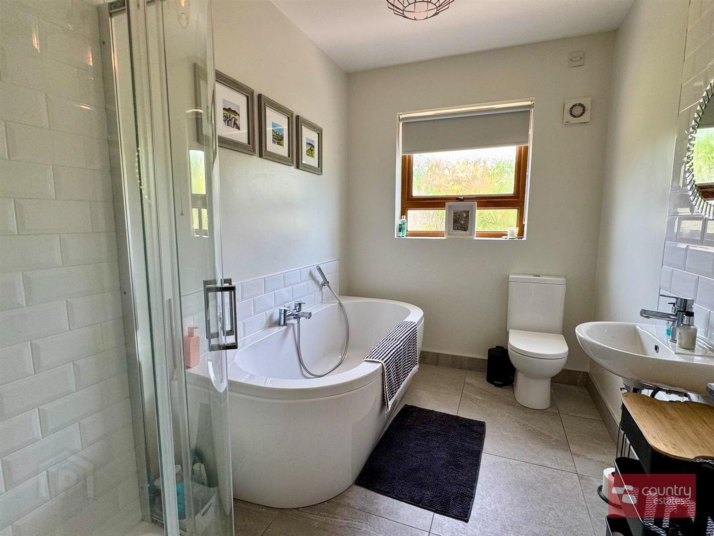 41 Holestone Road 26 of 41