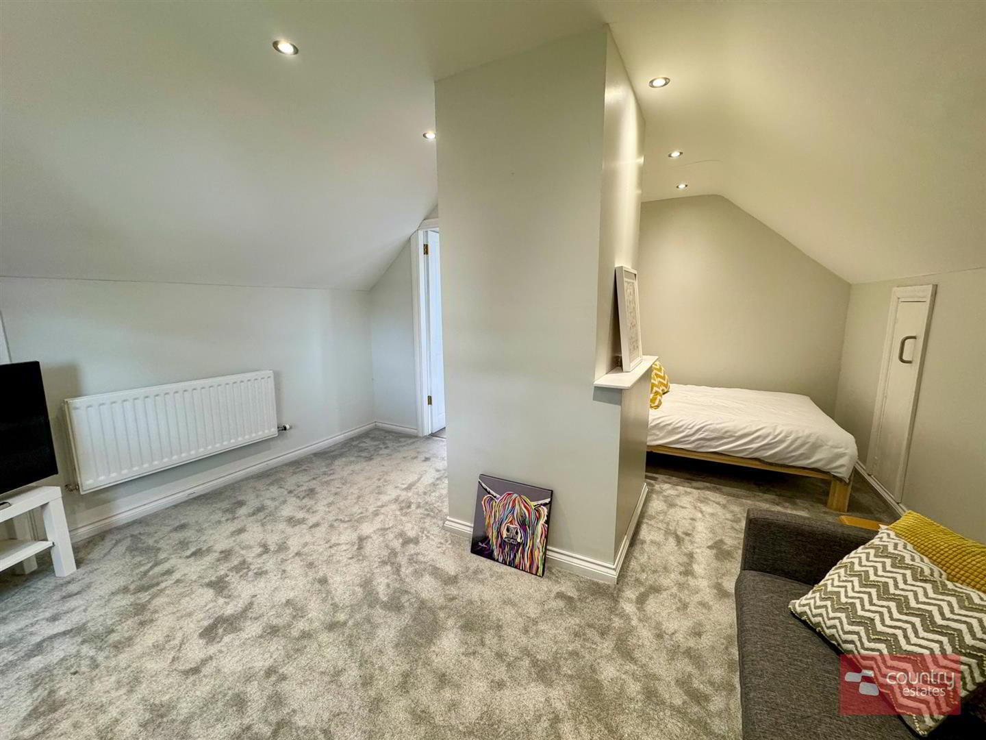 41 Holestone Road 33 of 41