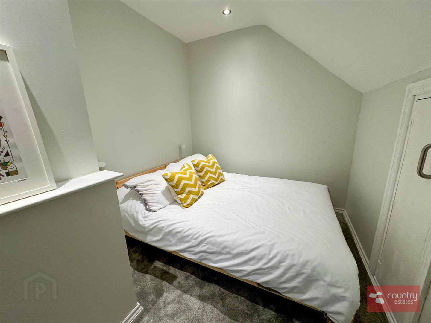 41 Holestone Road 34 of 41