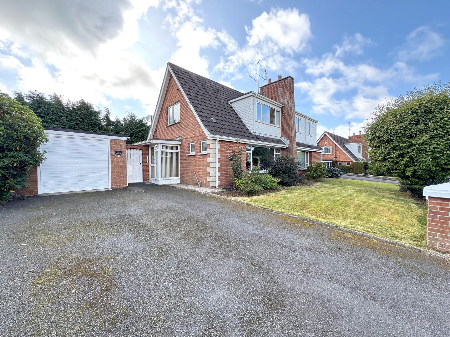property description image