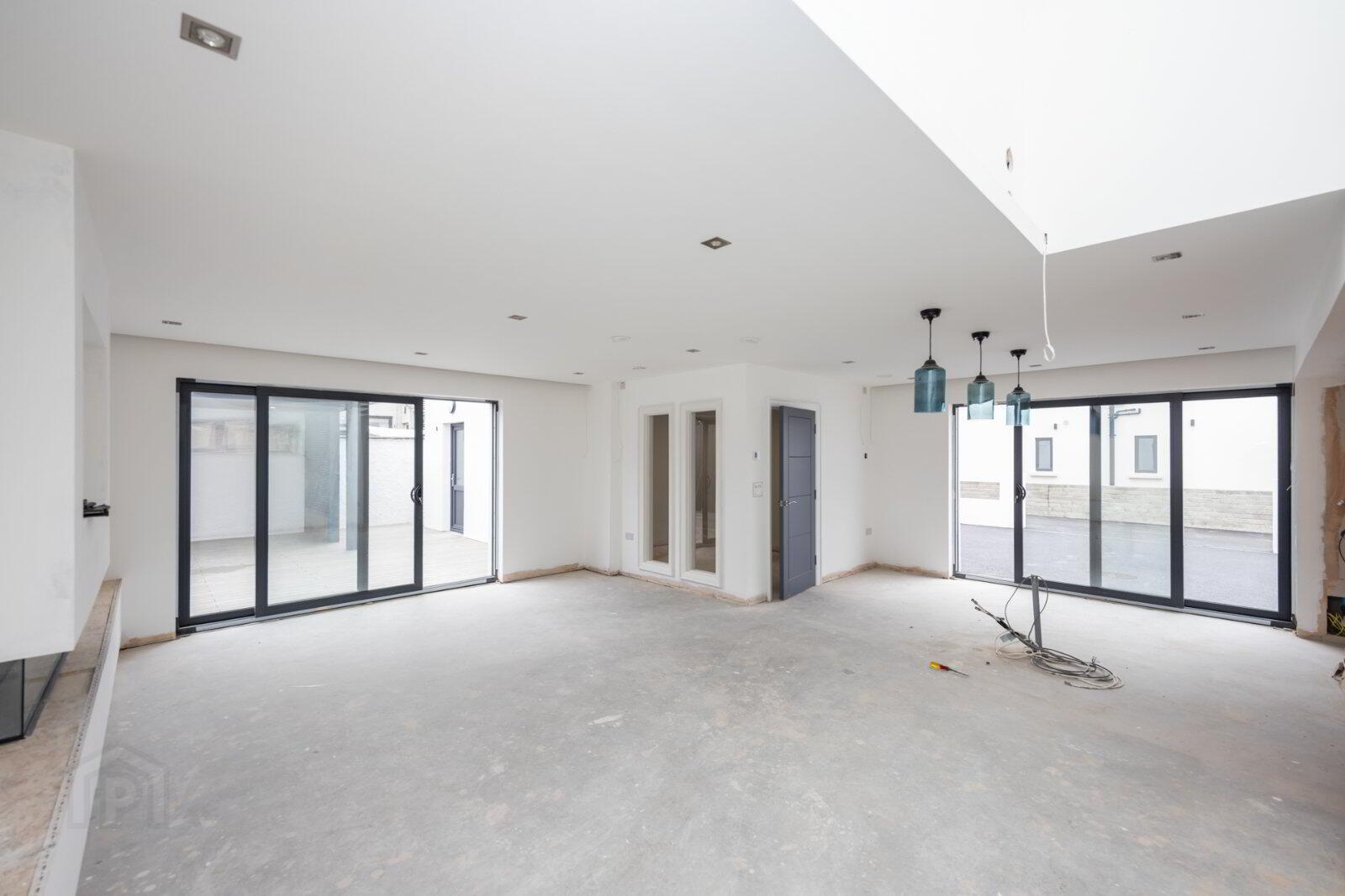 5a Hopefield Avenue 4 of 14