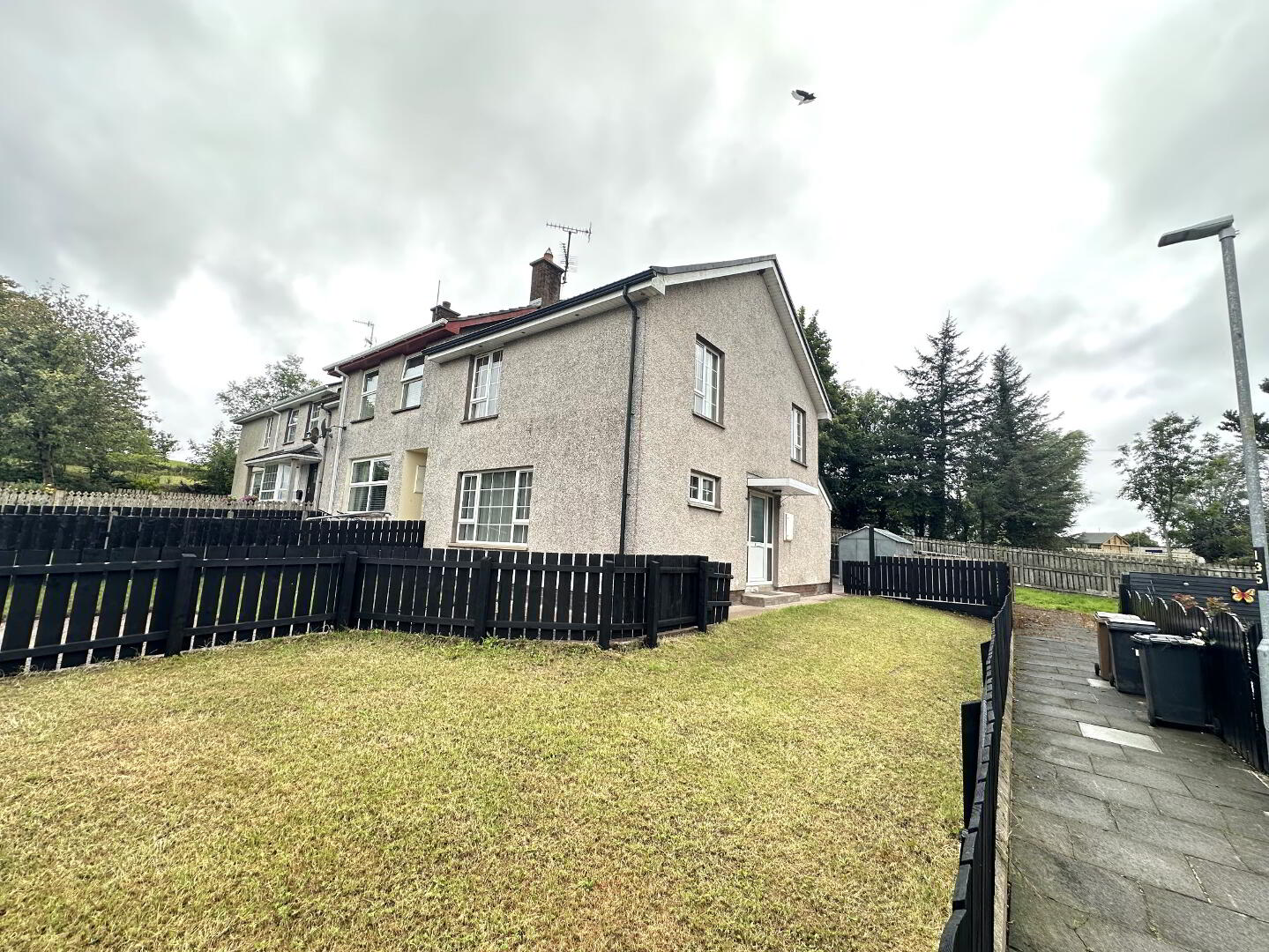 property description image