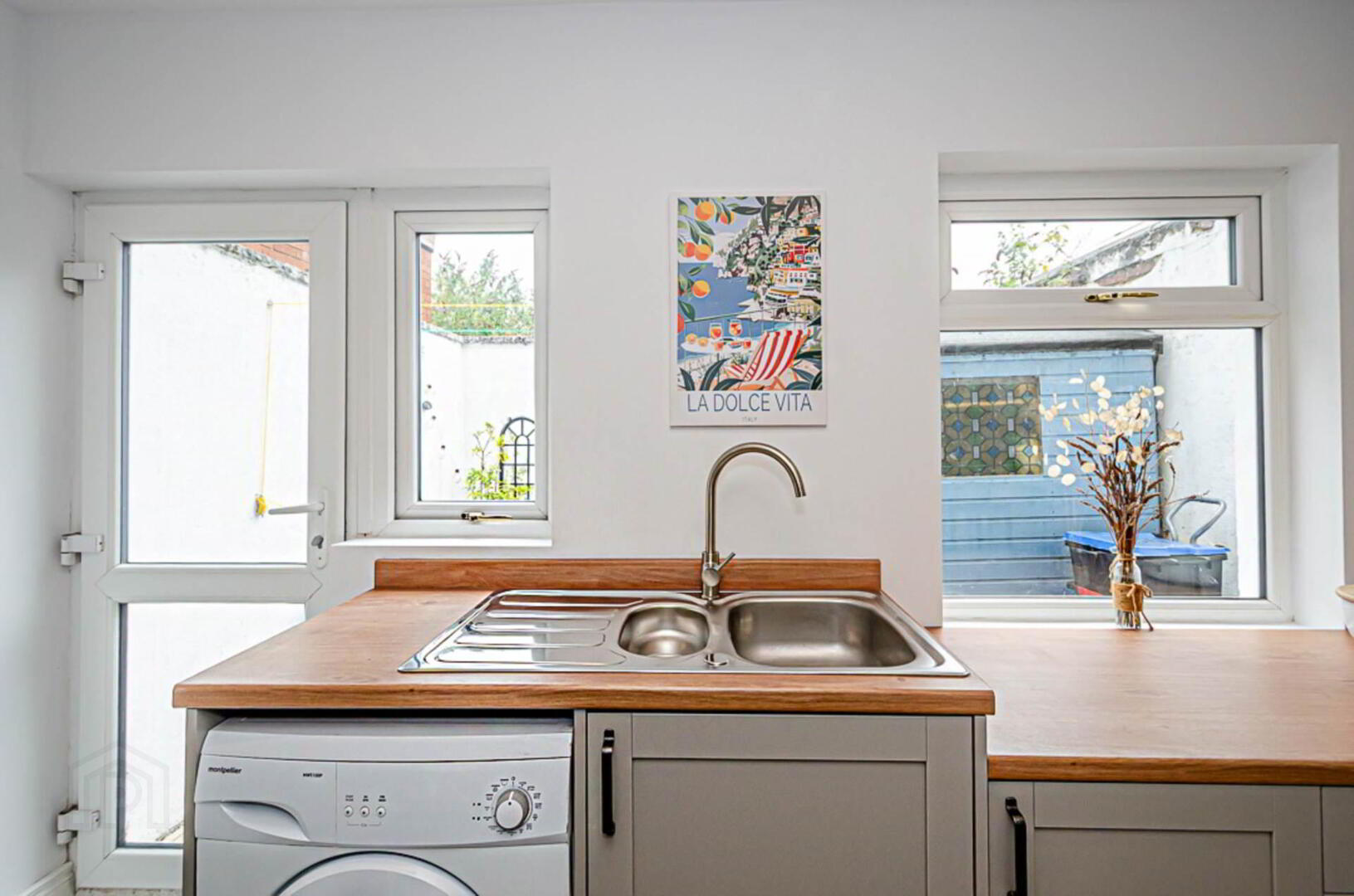 36 Florida Drive 17 of 38