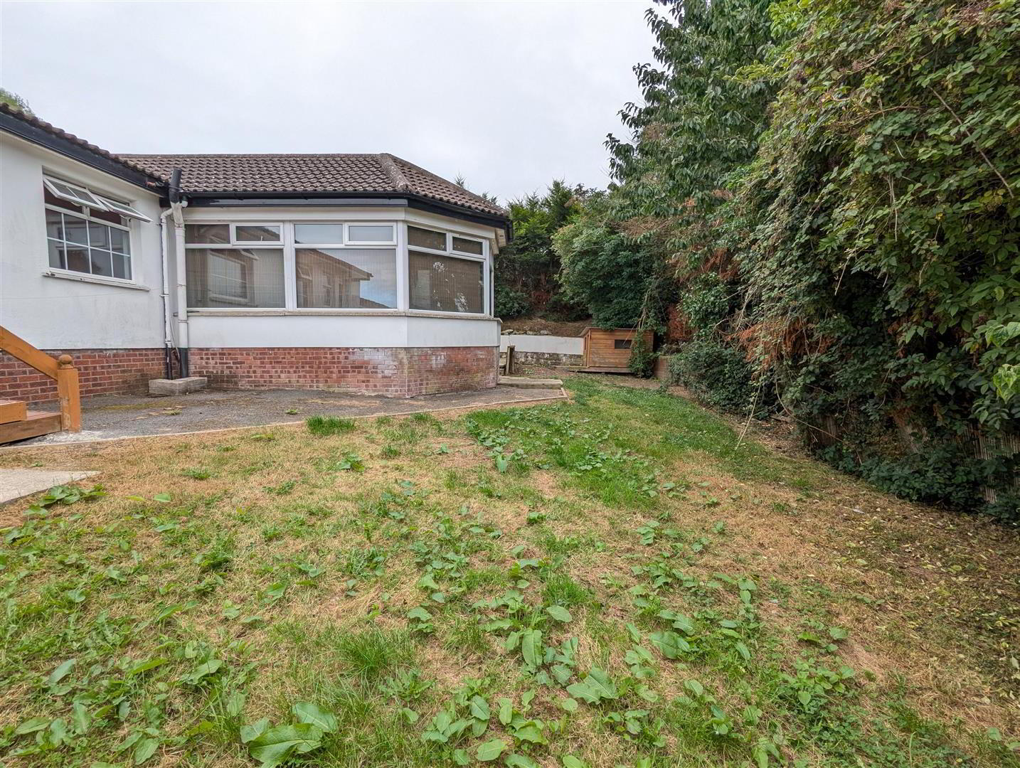 2 Annsfield Park 27 of 33