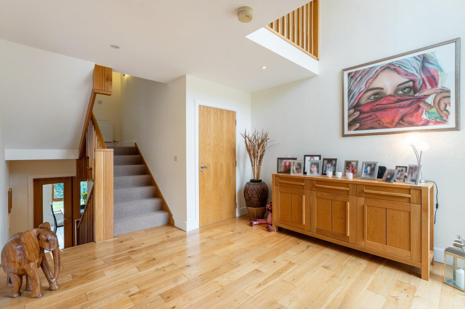 17 Helensview Park 5 of 45