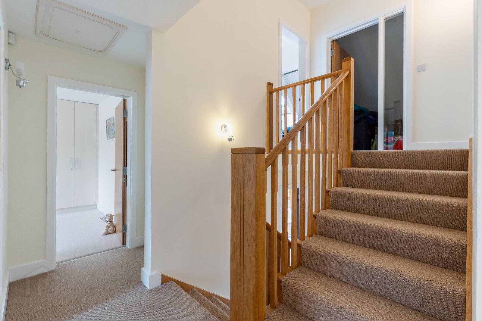 17 Helensview Park 33 of 45