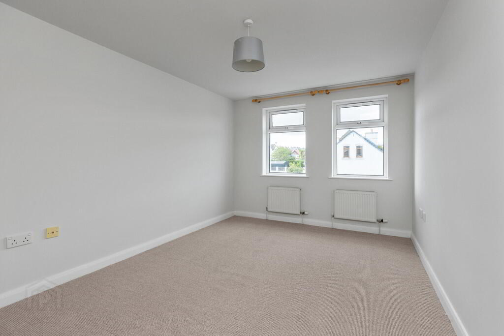 18 Ballyholme View 8 of 19