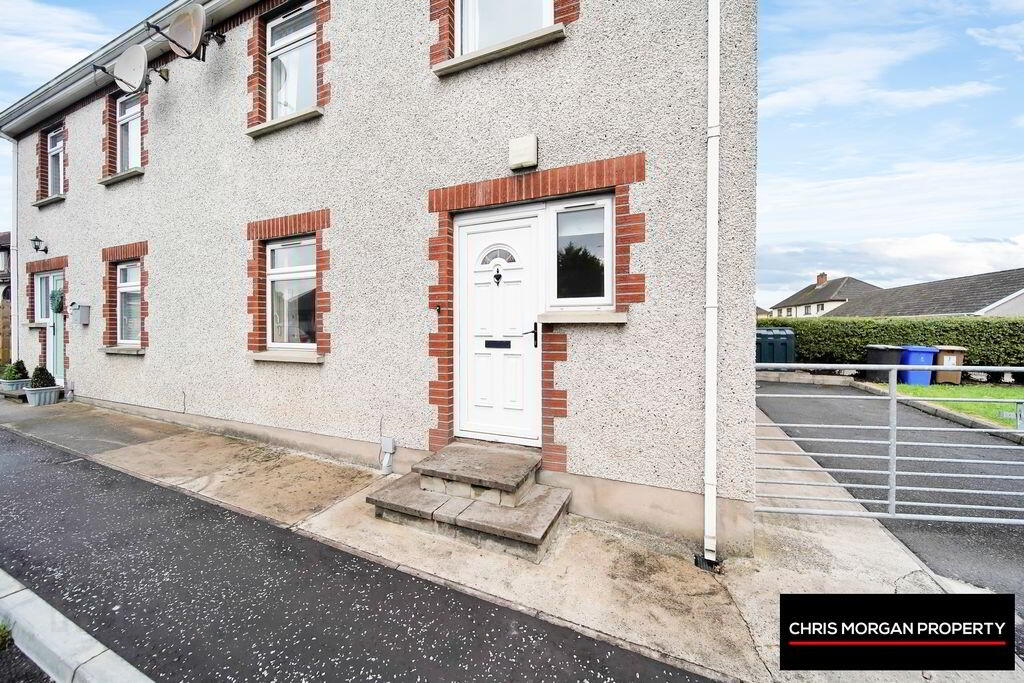 1 Henry Place, Currans Brae 3 of 27