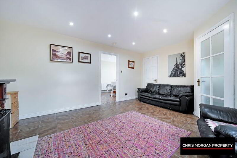 1 Henry Place, Currans Brae 9 of 27