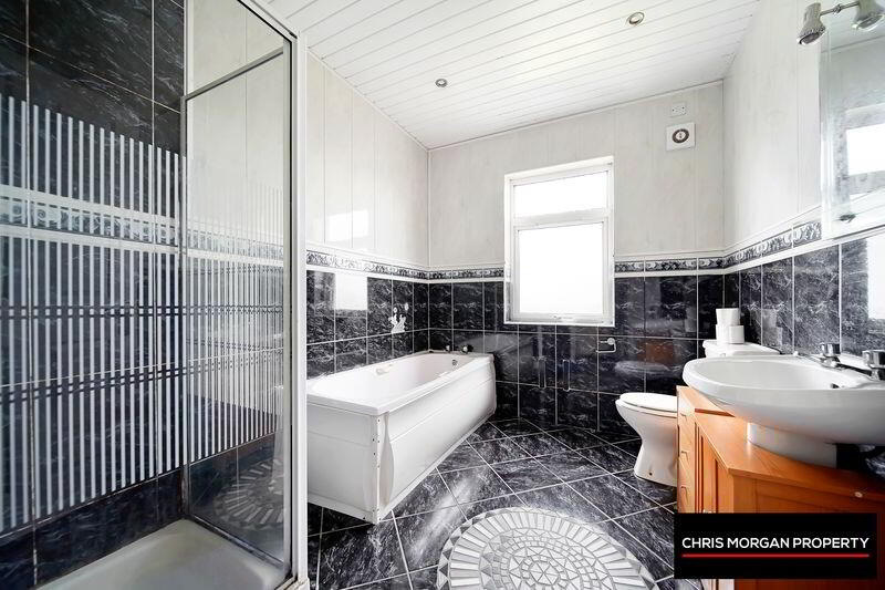 1 Henry Place, Currans Brae 22 of 27