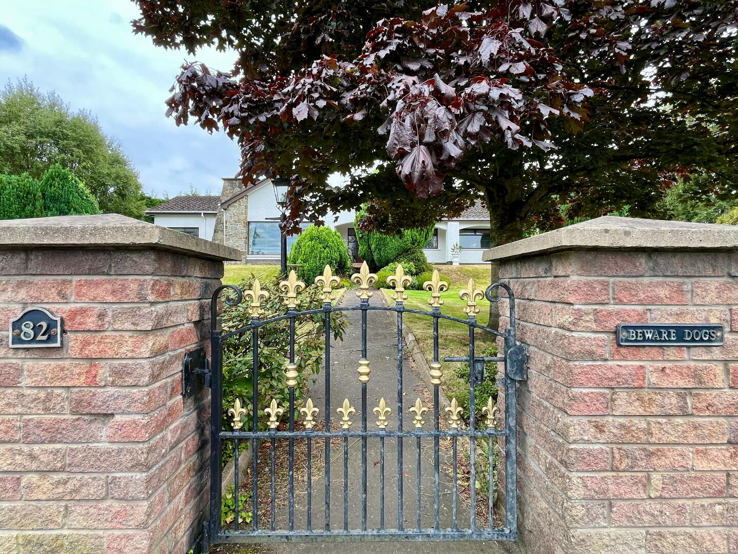property description image