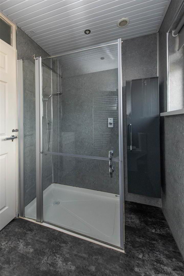 12 Dromore Street 15 of 21