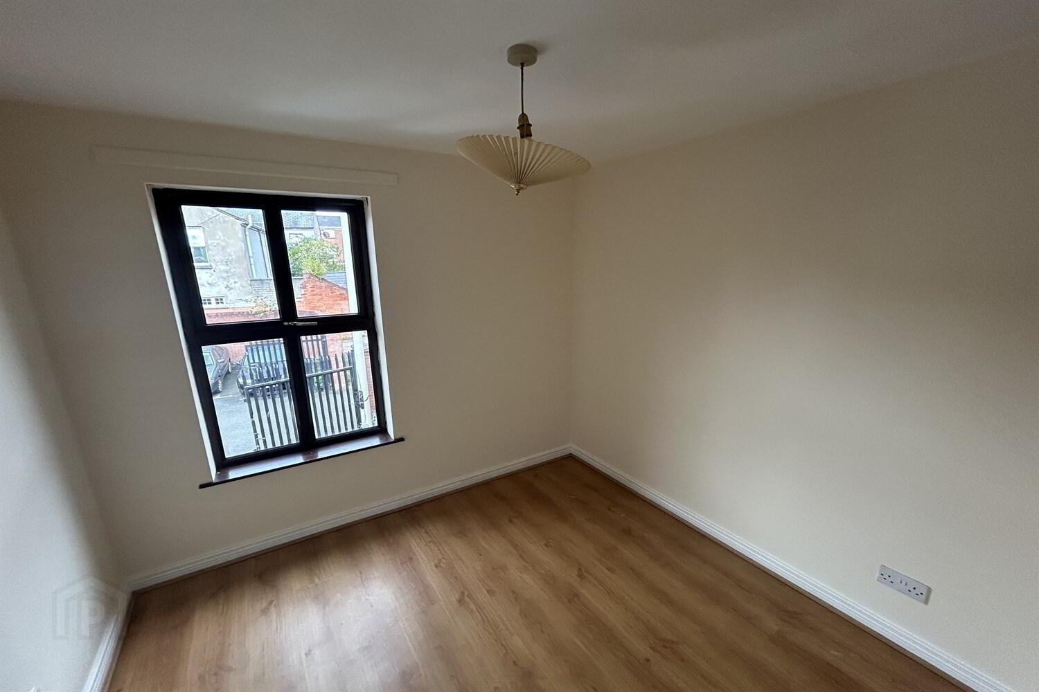 1a Hopefield Avenue 4 of 15