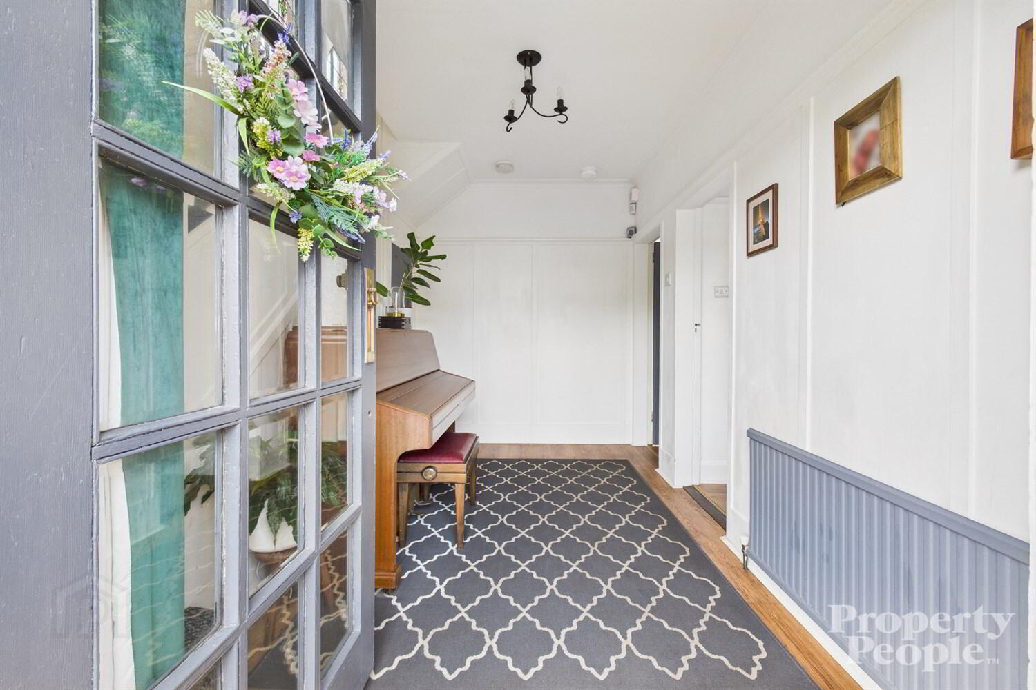 66 Sunningdale Park 3 of 28