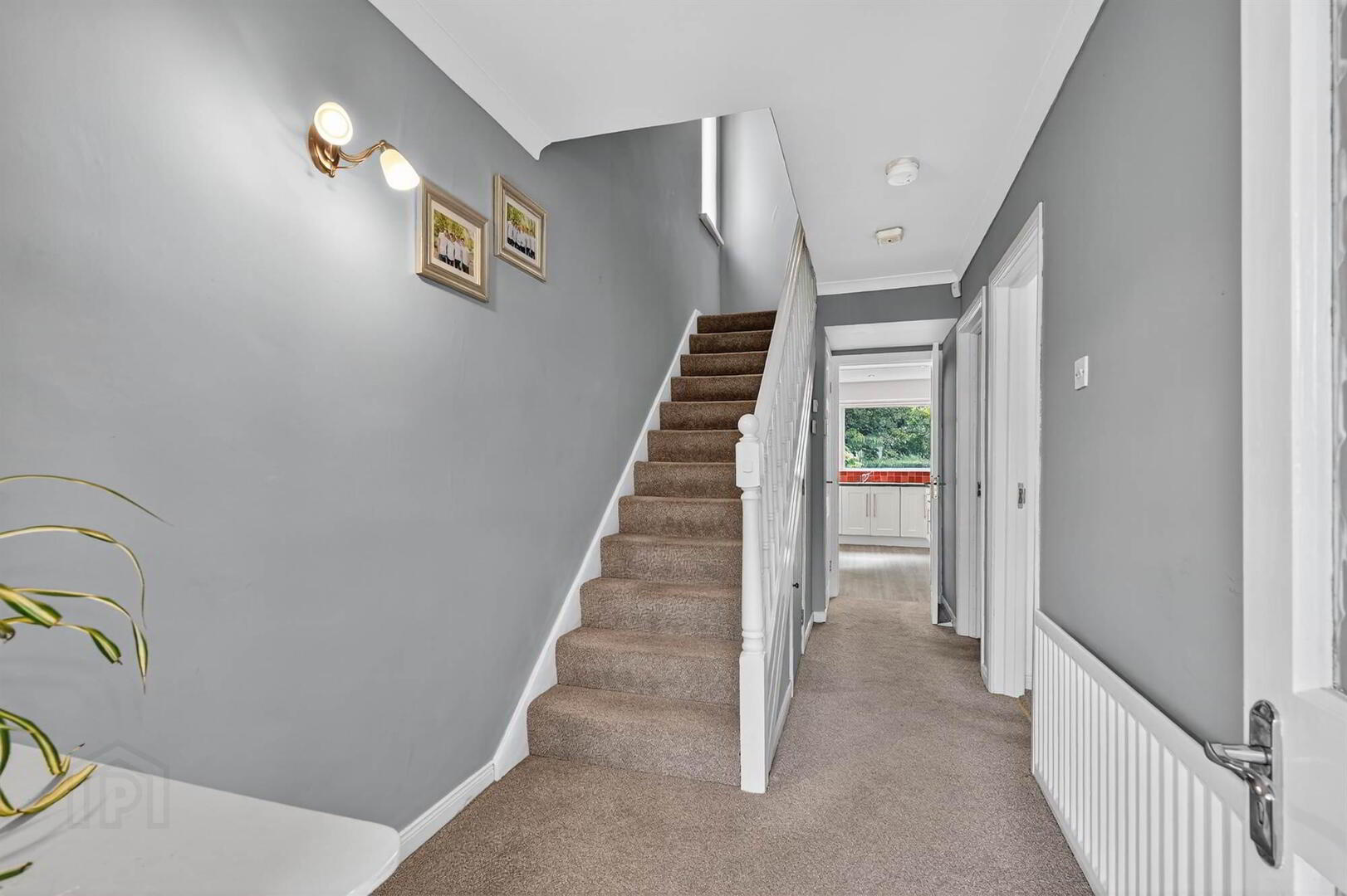 7 Tillysburn Drive 5 of 22