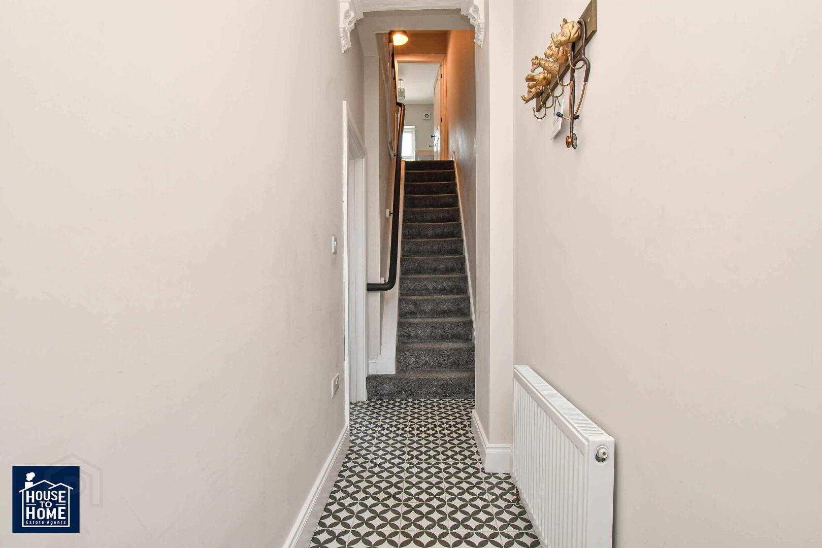 850 Crumlin Road 5 of 29