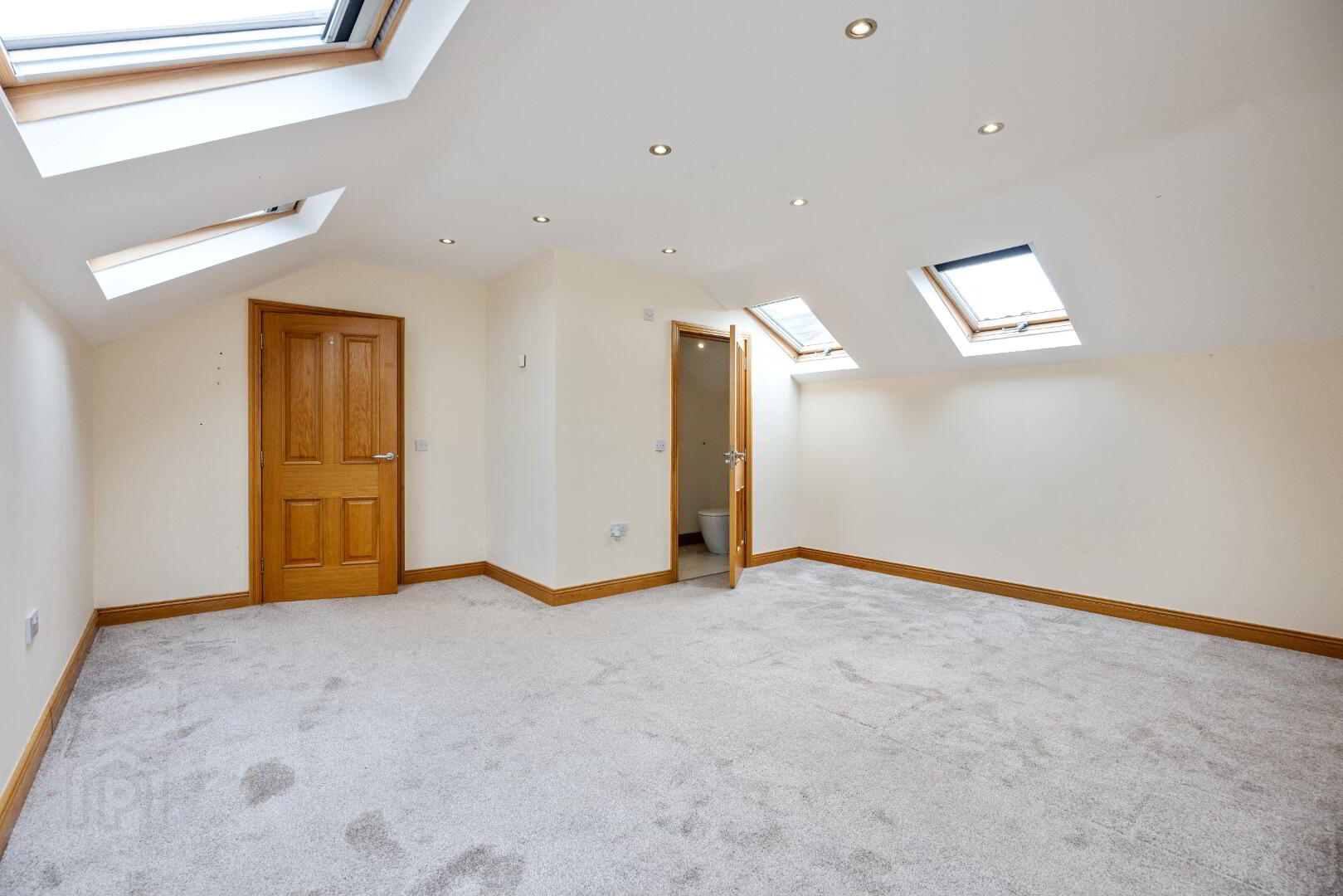 Heathview Equestrian, 60a Upper Gransha Road 16 of 19