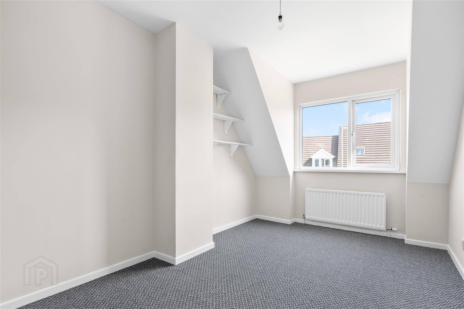 28 Alveston Park 9 of 13