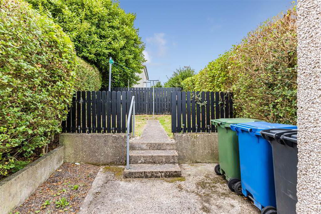 6 Eastway 21 of 22