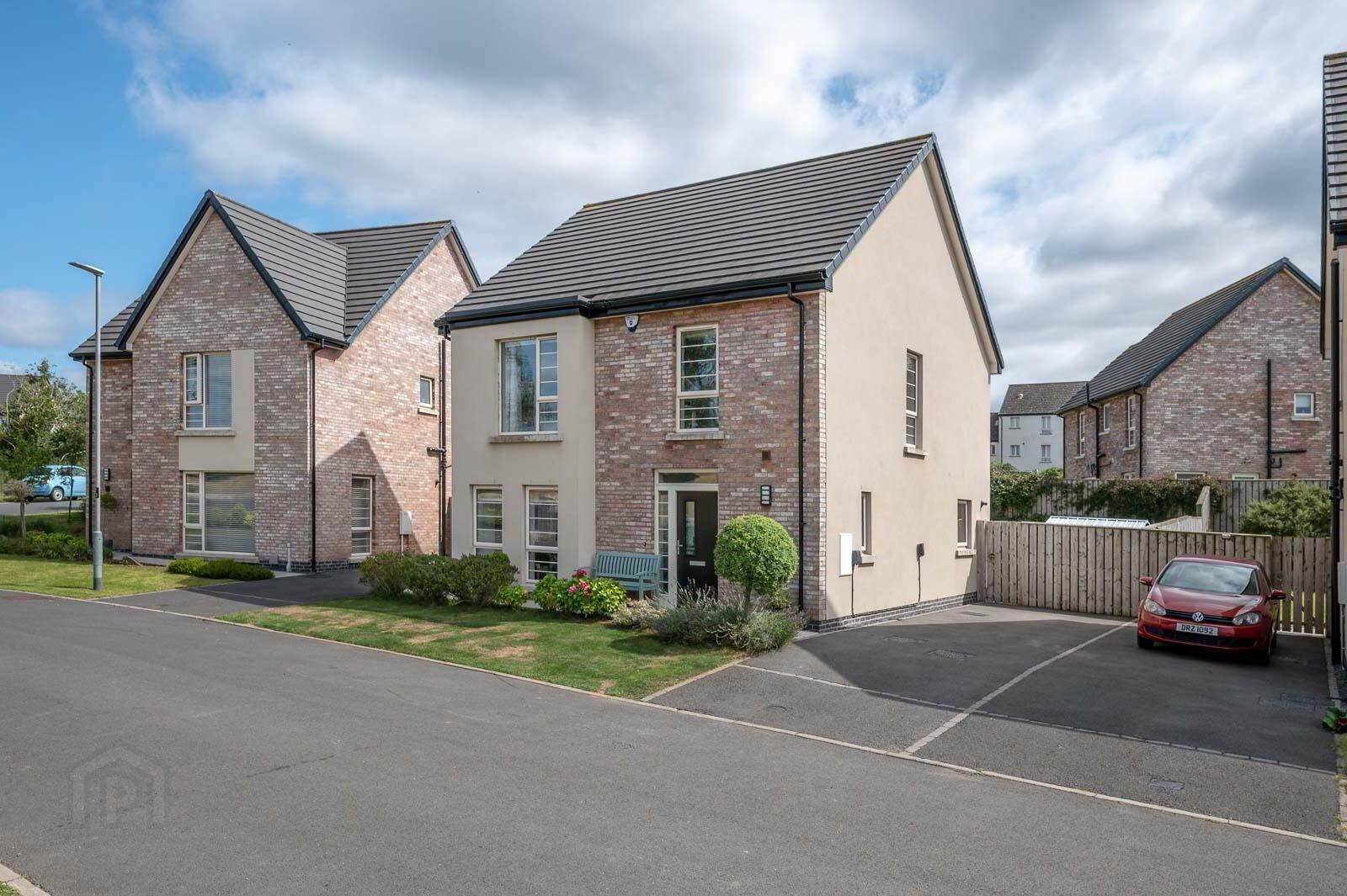 36 Woodbrook Walk 1 of 20