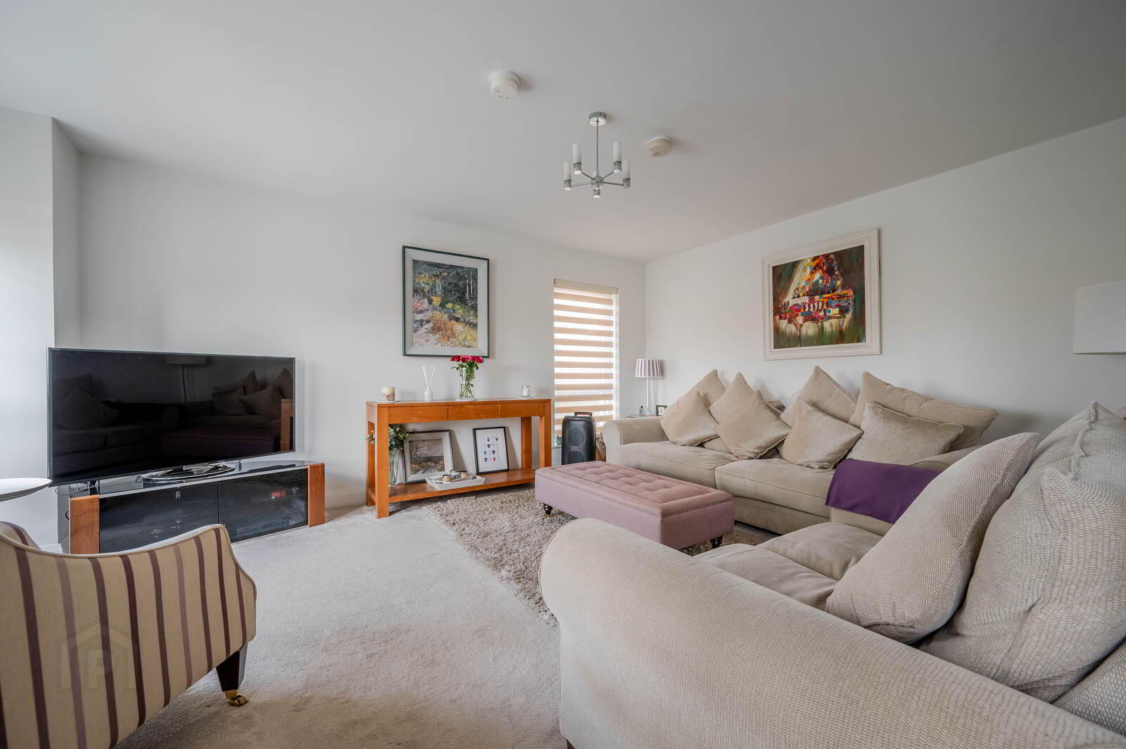 36 Woodbrook Walk 3 of 20