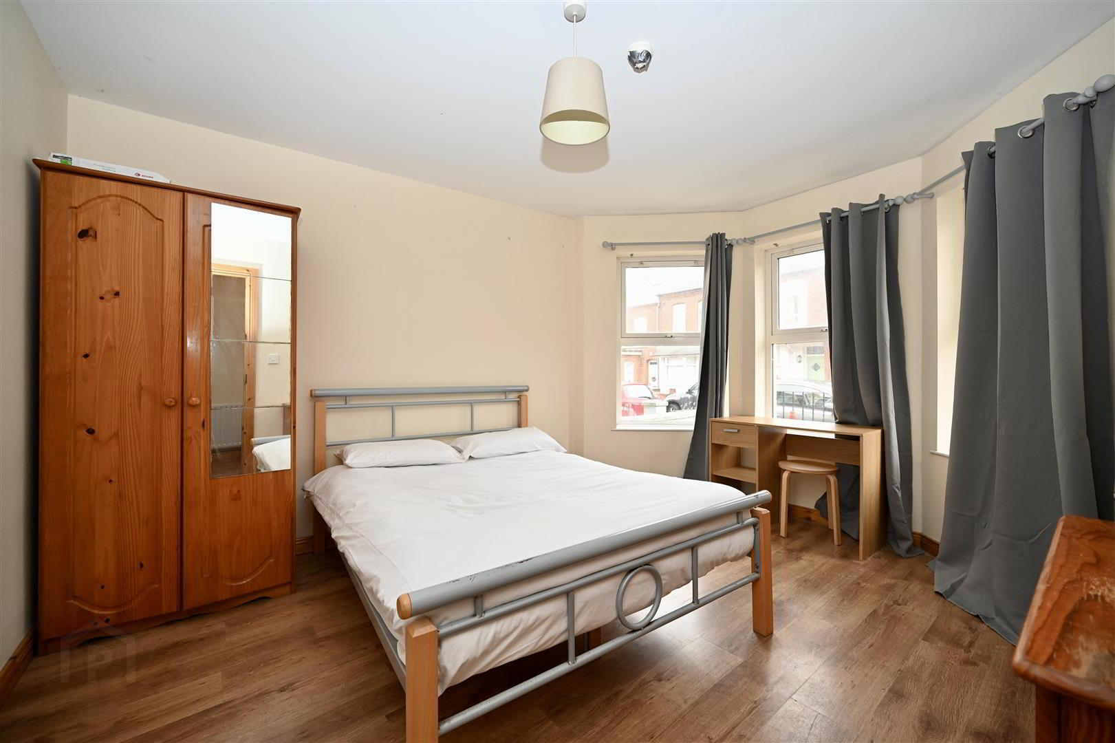 Room 1, 34c Edinburgh Street 5 of 9