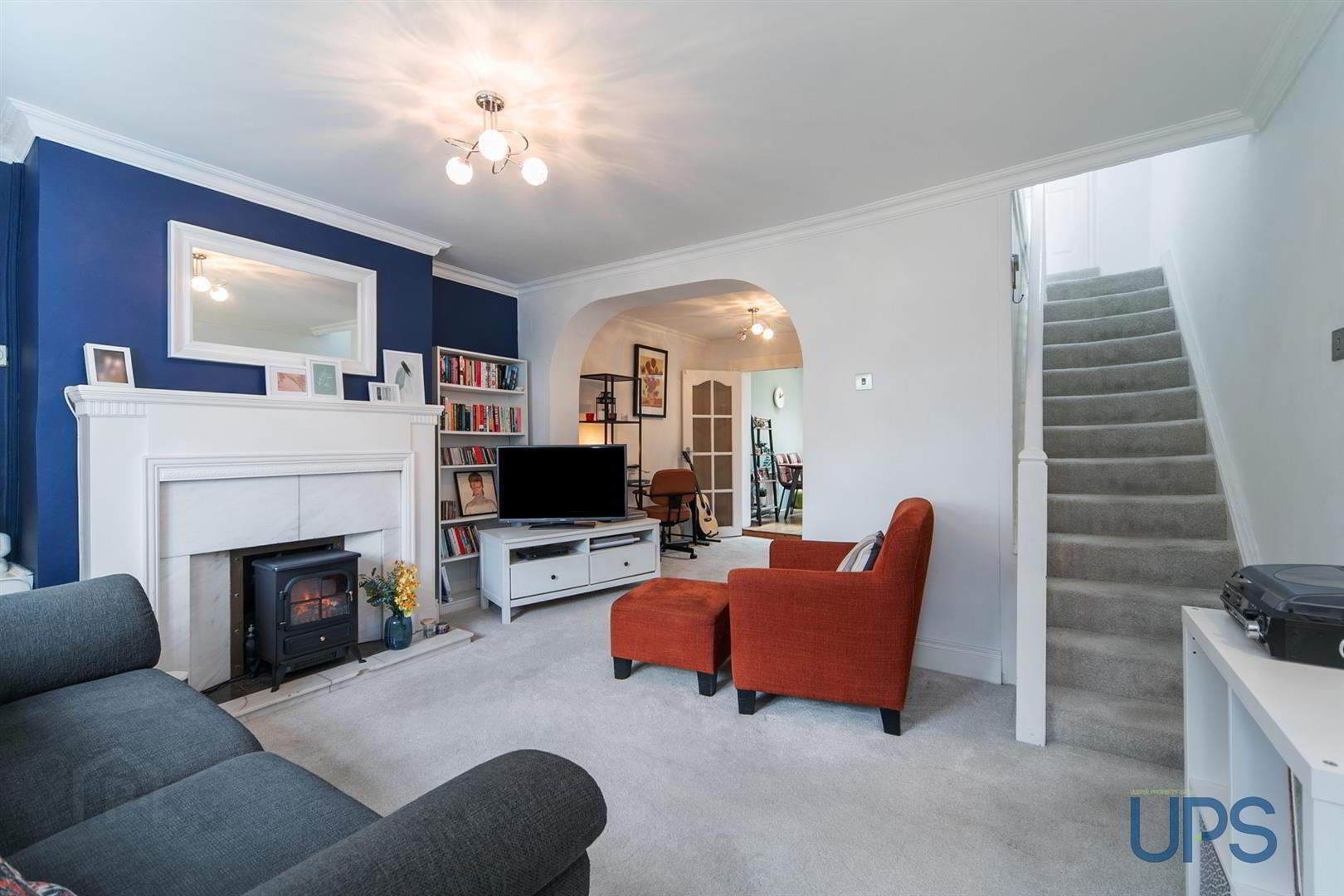 12 Ardmore Avenue 4 of 32