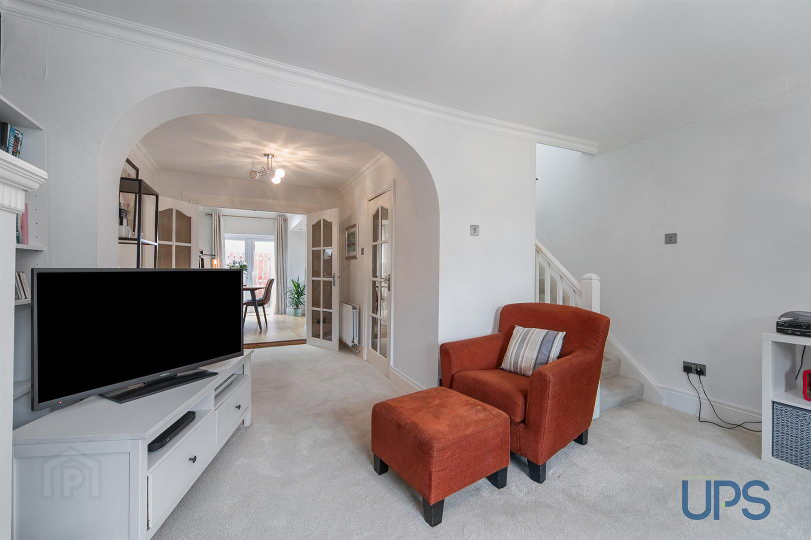 12 Ardmore Avenue 7 of 32