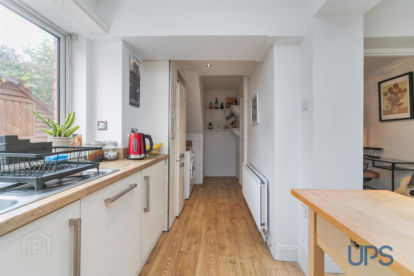 12 Ardmore Avenue 15 of 32