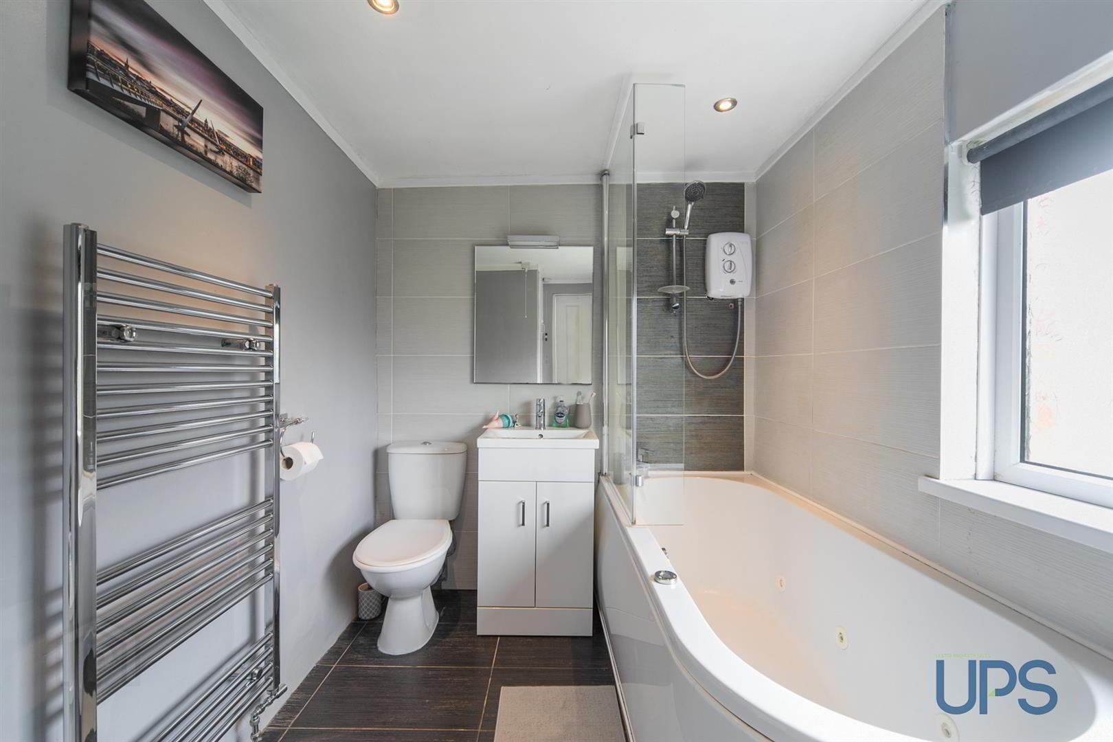 12 Ardmore Avenue 23 of 32