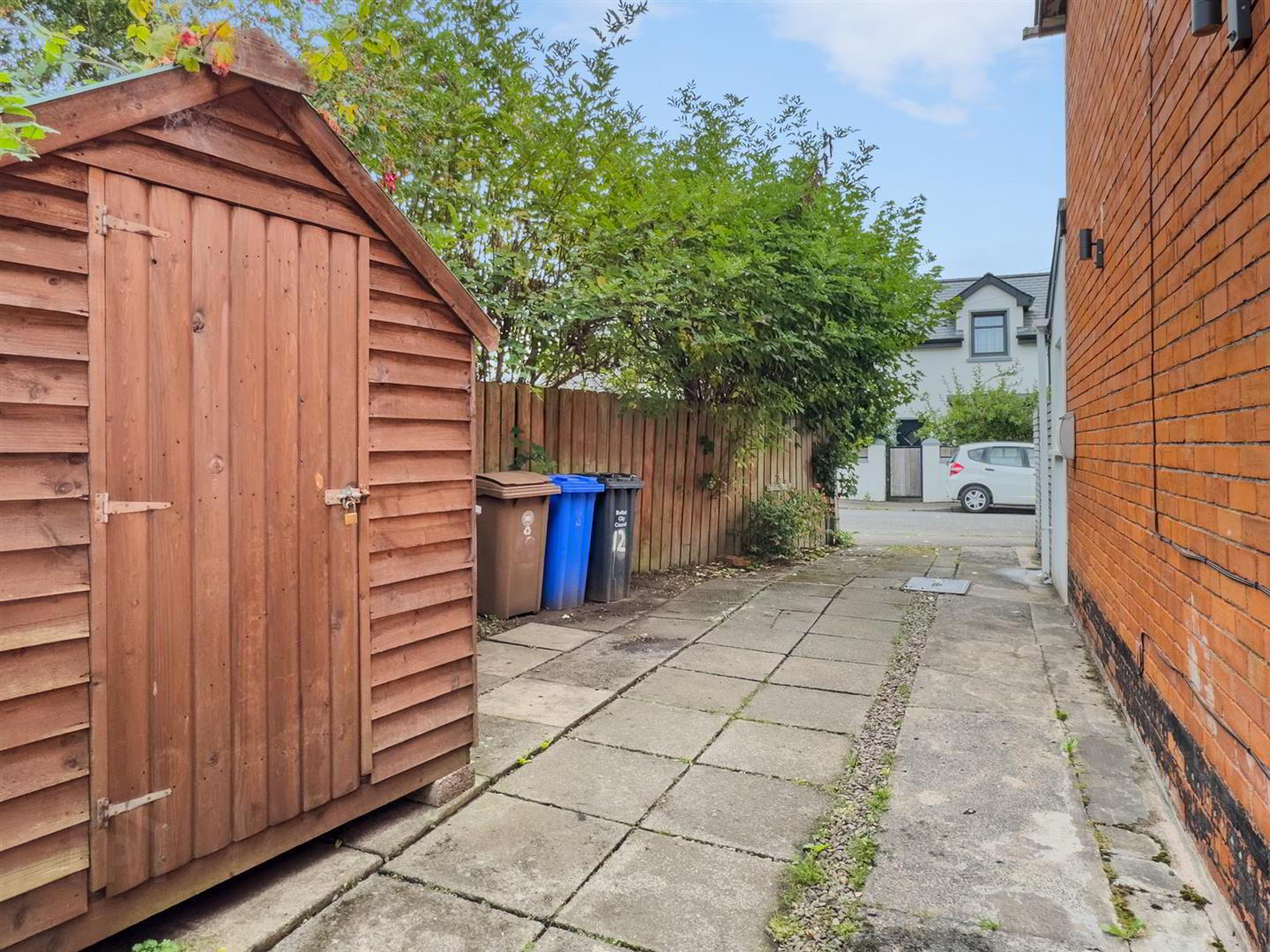 12 Ardmore Avenue 32 of 32