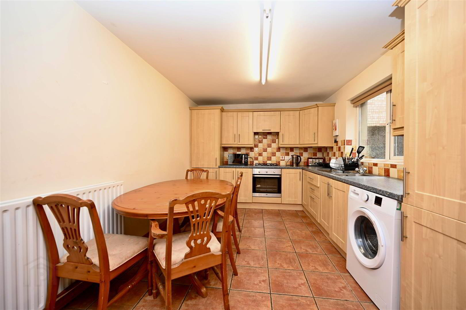 Room 3, 34c Edinburgh Street 3 of 9