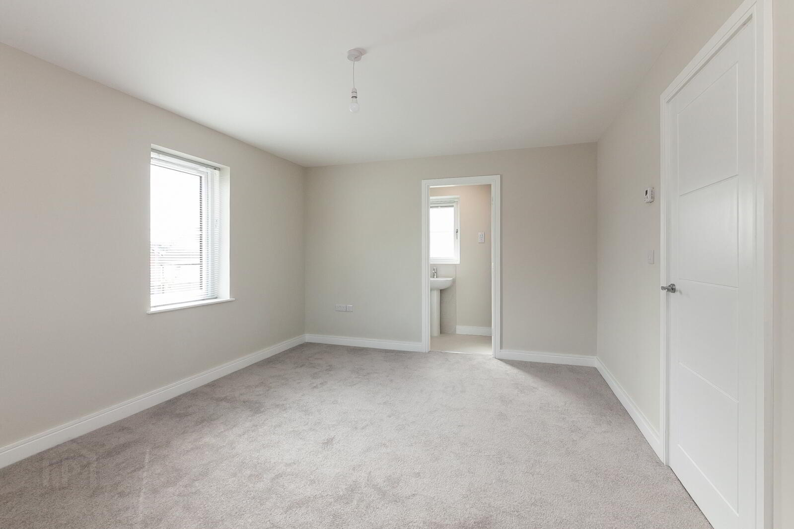 5 Belmont Hall Way 13 of 17