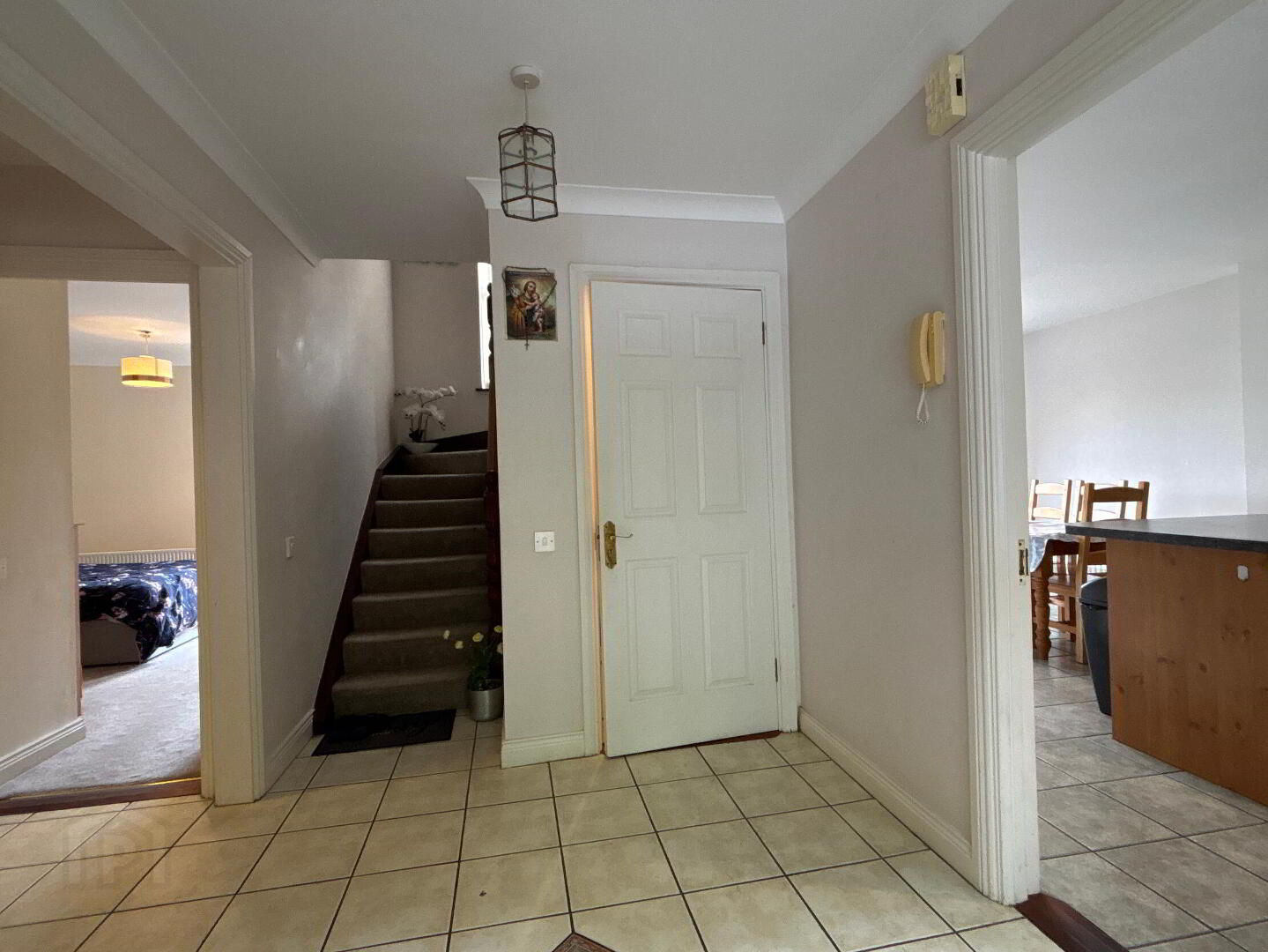 property description image