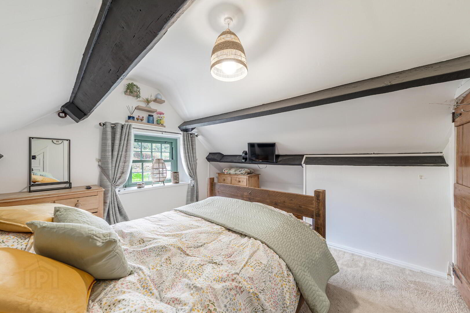 Hollytree Cottage, 10 Deer Park Road 45 of 88