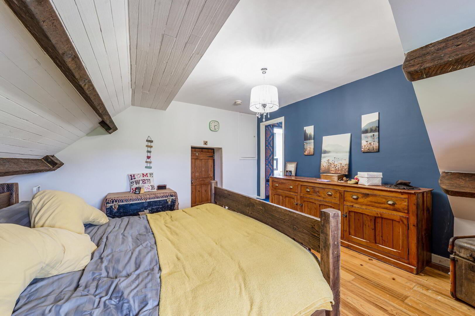 Hollytree Cottage, 10 Deer Park Road 51 of 88