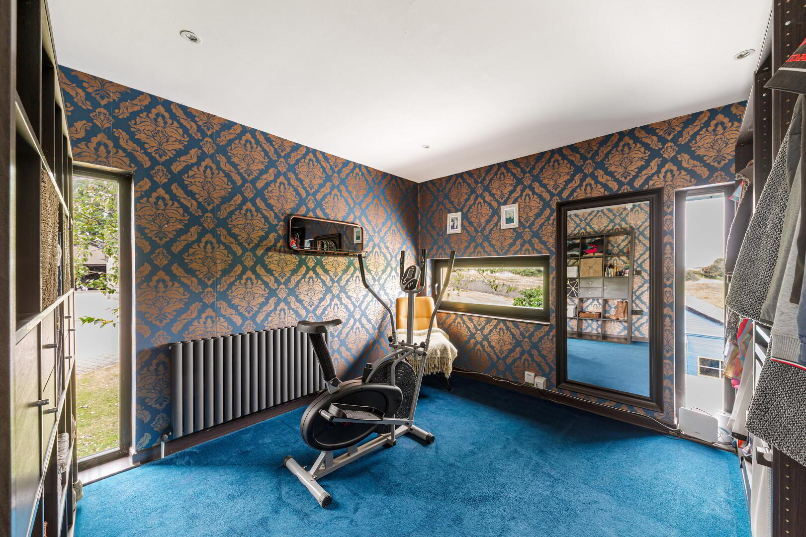 Hollytree Cottage, 10 Deer Park Road 52 of 88