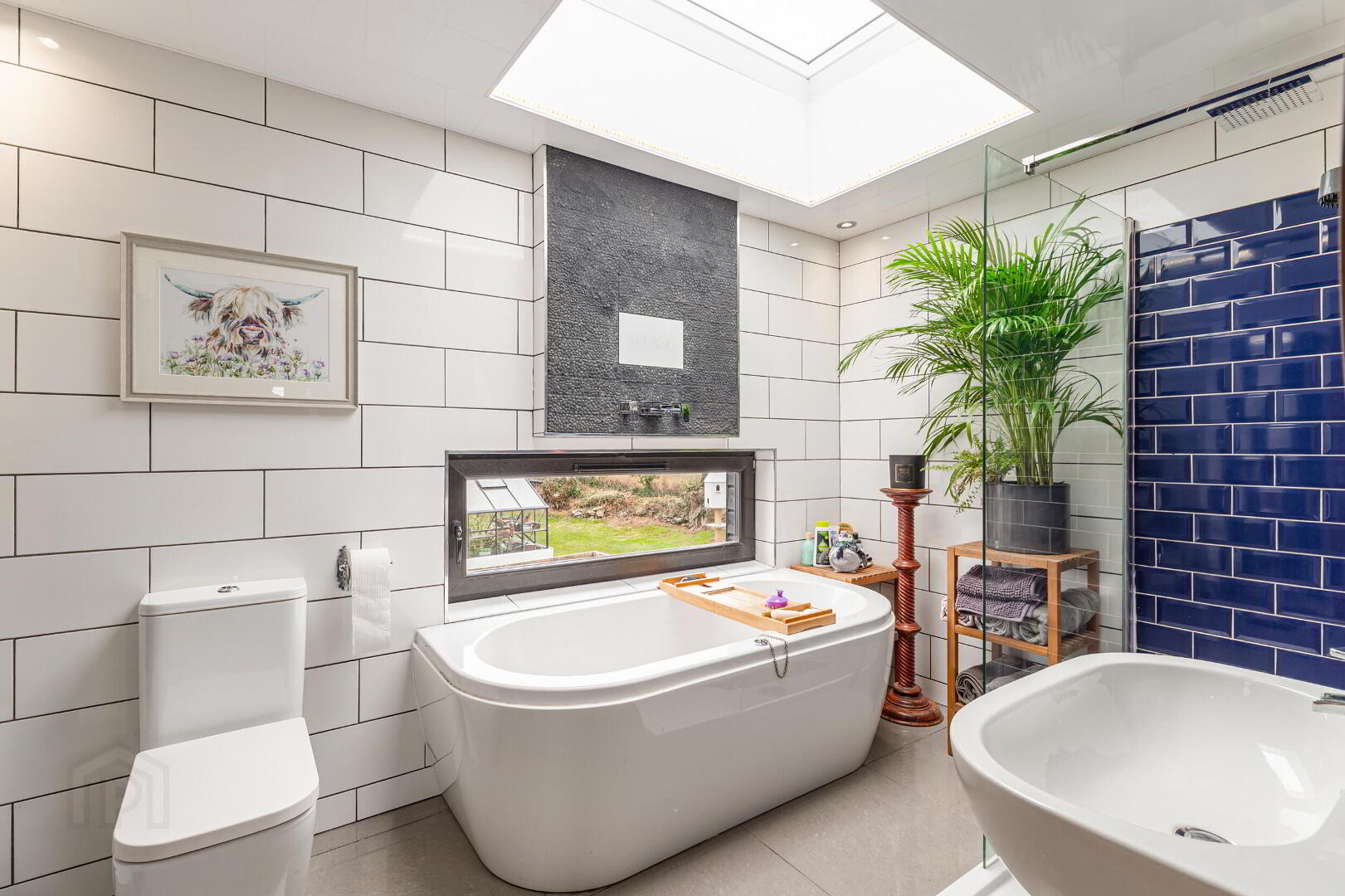 Hollytree Cottage, 10 Deer Park Road 53 of 88