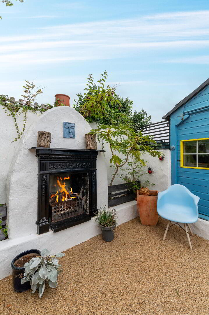 Hollytree Cottage, 10 Deer Park Road 65 of 88