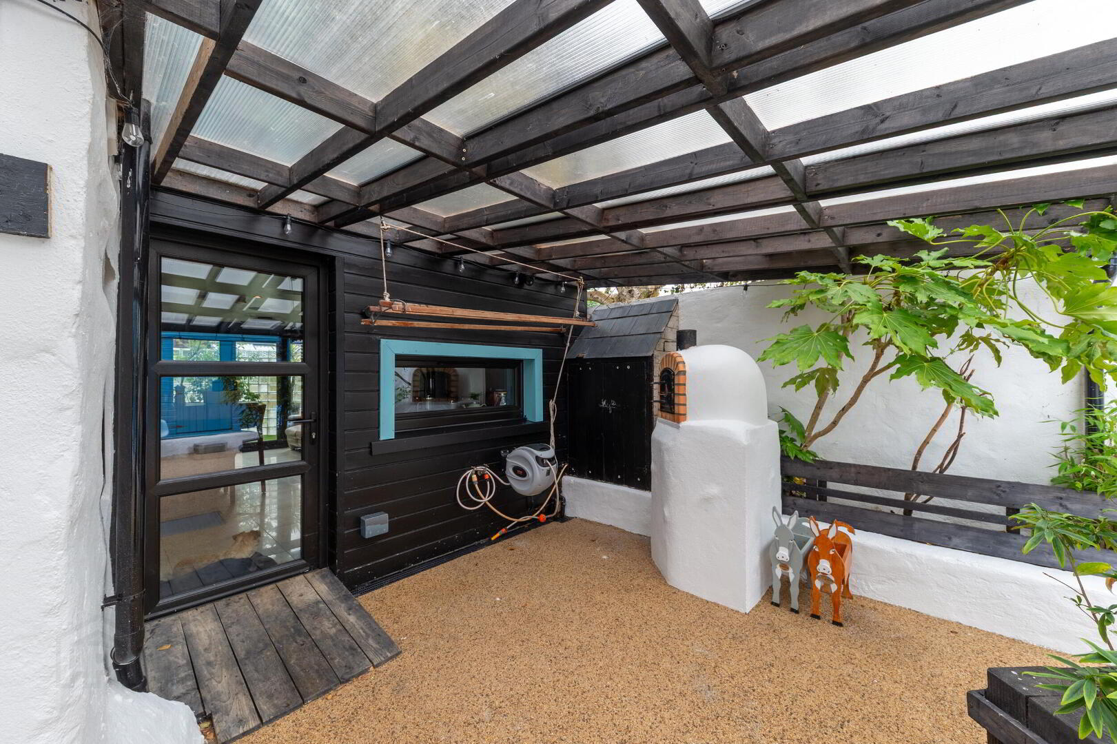 Hollytree Cottage, 10 Deer Park Road 64 of 88
