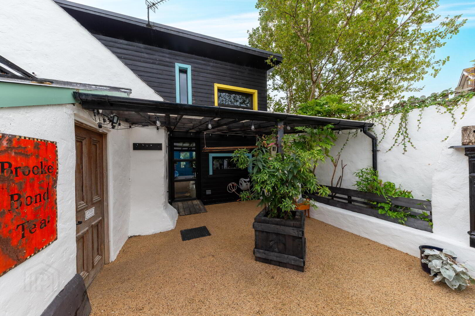 Hollytree Cottage, 10 Deer Park Road 63 of 88