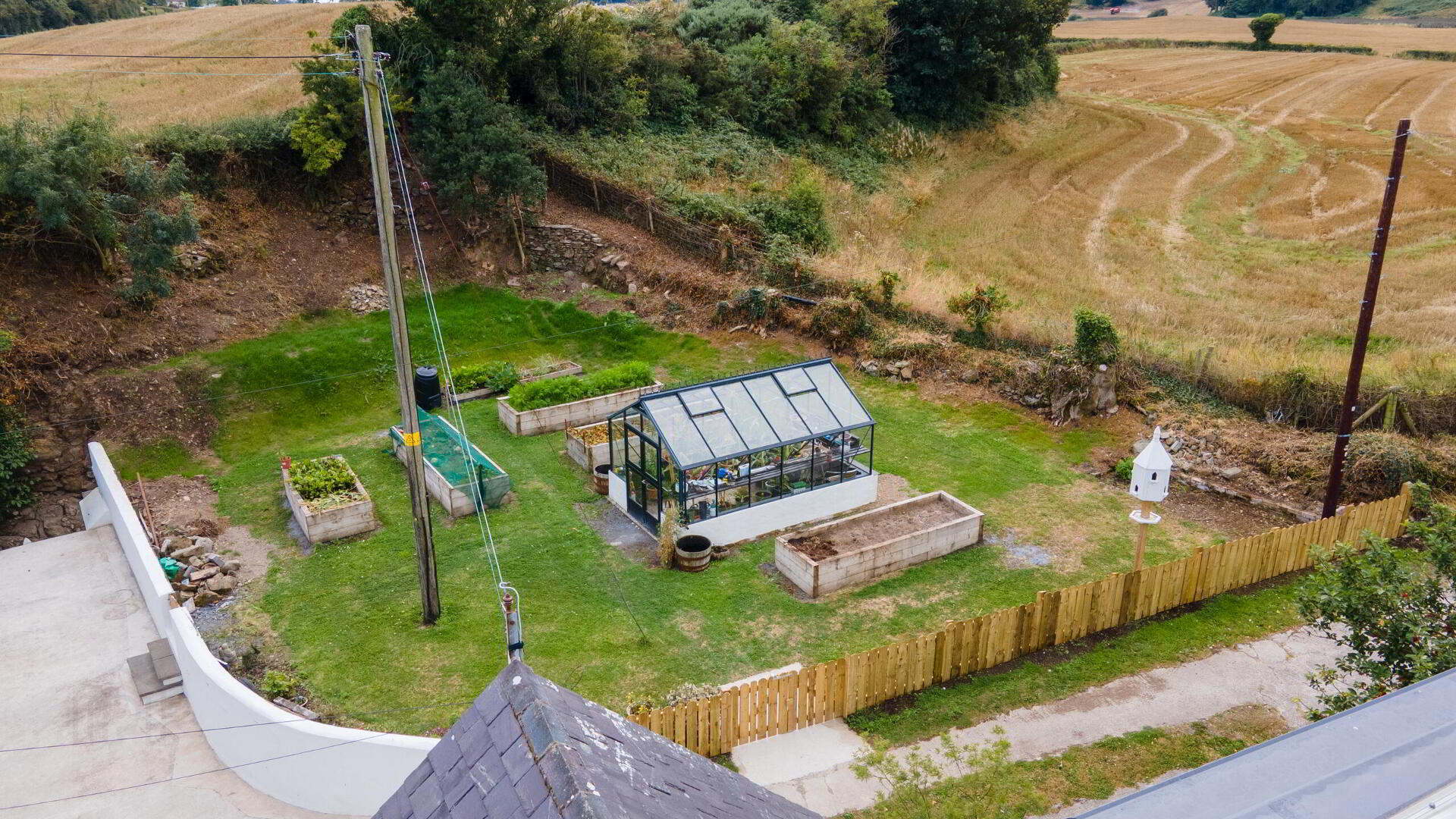 Hollytree Cottage, 10 Deer Park Road 86 of 88