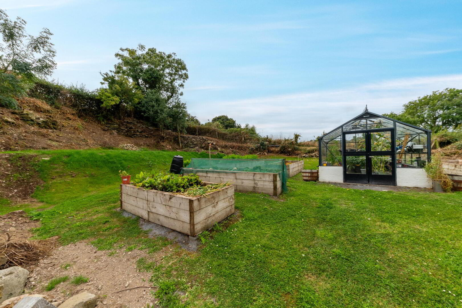 Hollytree Cottage, 10 Deer Park Road 76 of 88