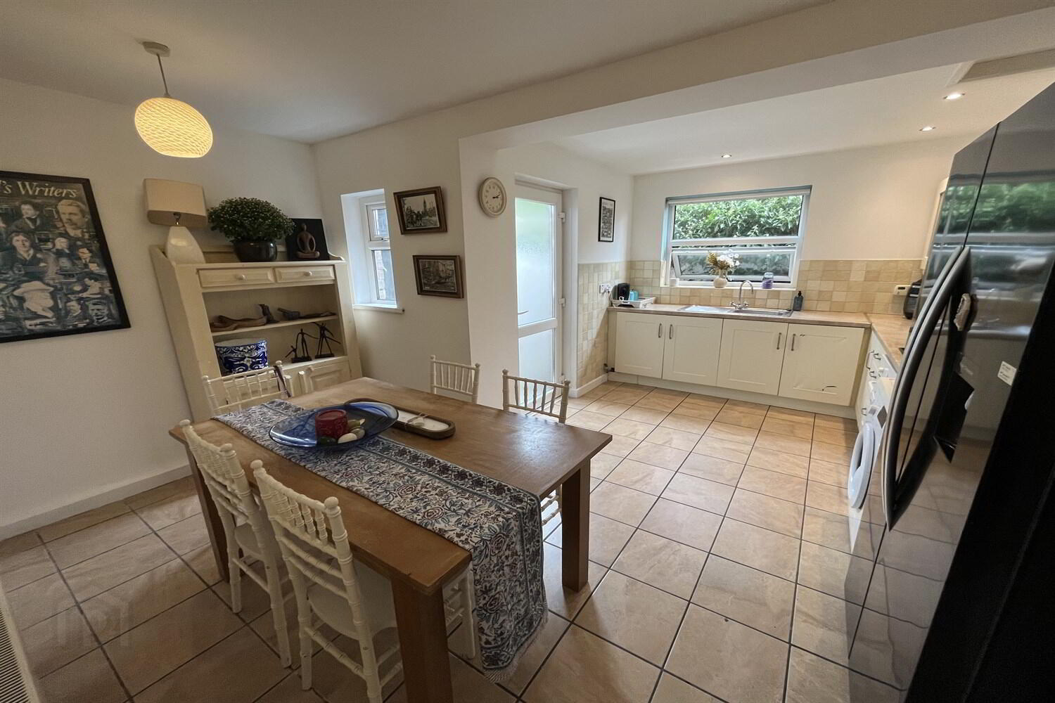 30 Veryan Gardens 4 of 12