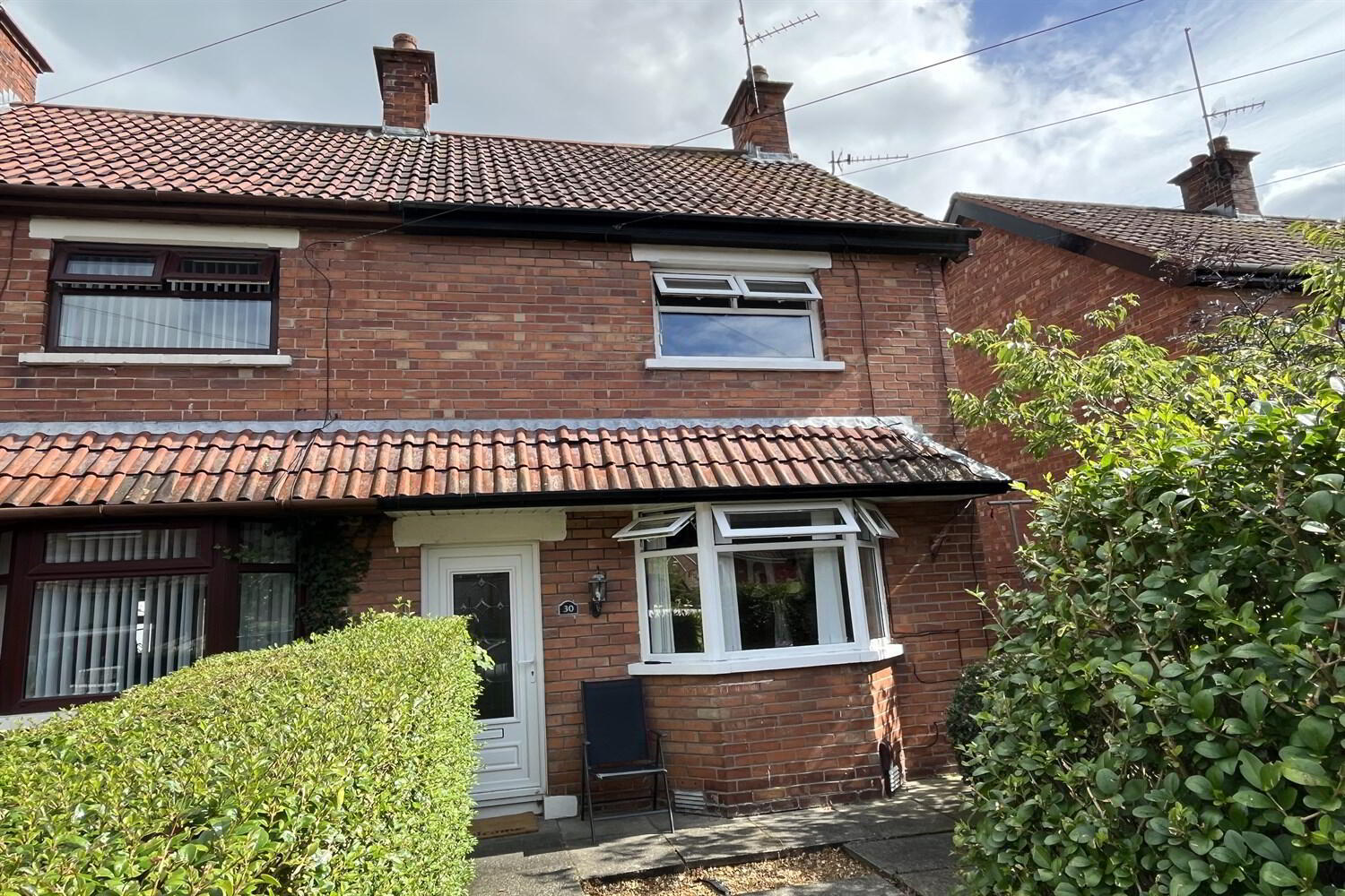 30 Veryan Gardens 1 of 12