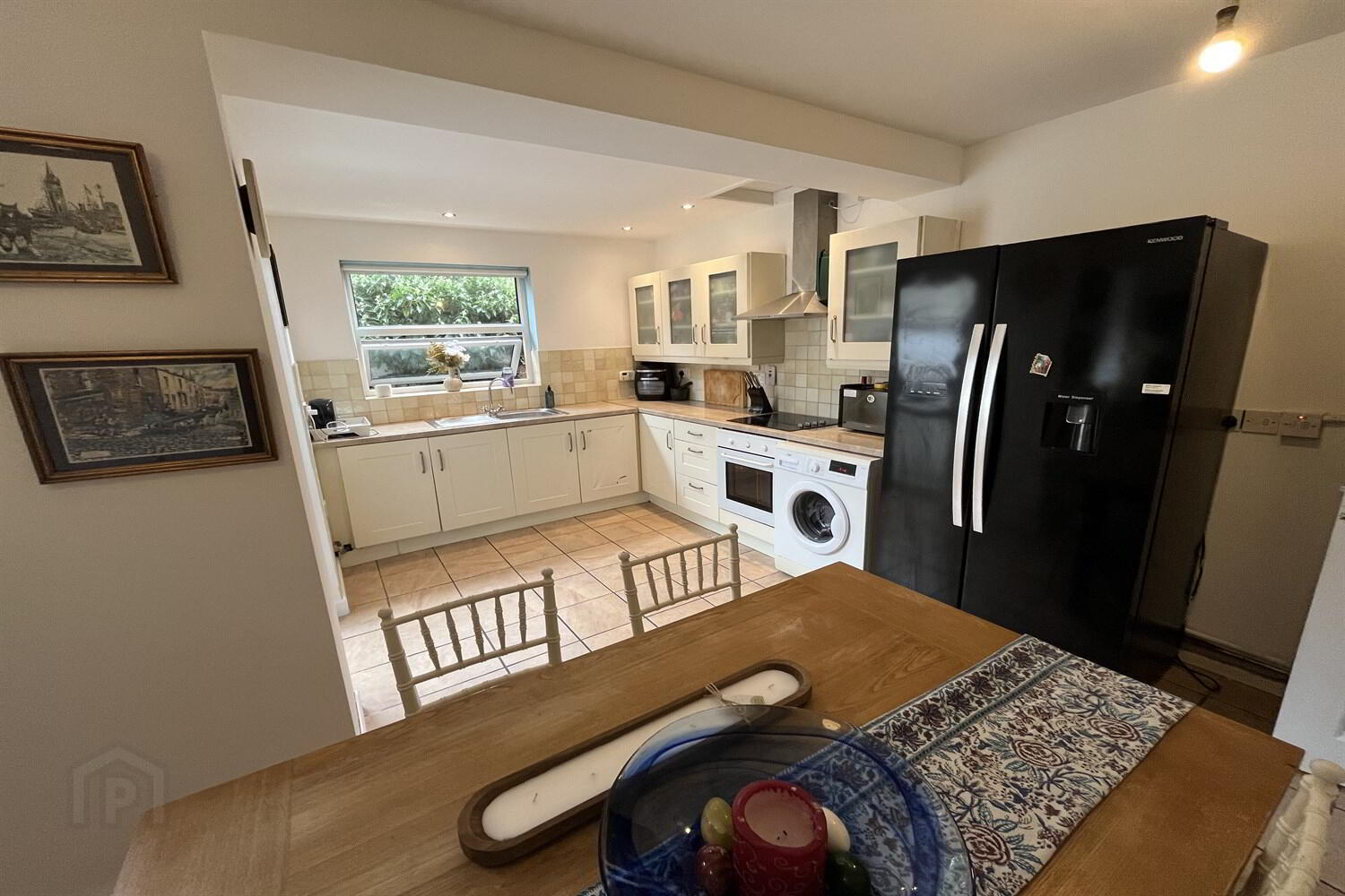 30 Veryan Gardens 5 of 12